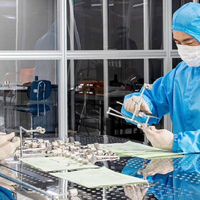 Clean Room Manufacturing-01-1